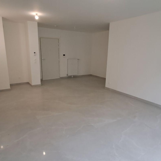  Annonces CORBEILESSONNES : Appartement | COMBS-LA-VILLE (77380) | 61 m2 | 279 000 € 